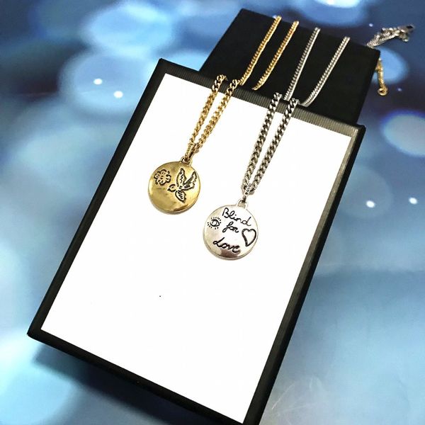 selling plating gold silver couple necklace brass material necklace fashion personality necklace supply
selling plating gold silver couple necklace brass material necklace fashion personality necklace supply