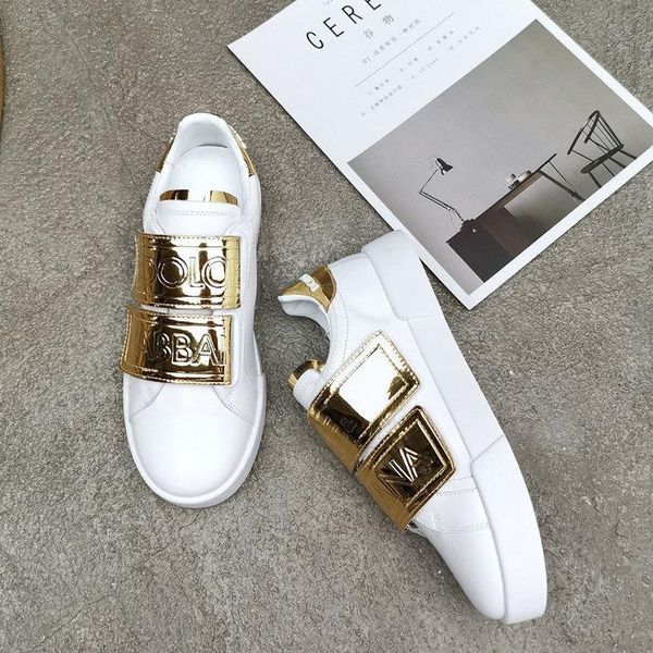 2020u trend hand-painted graffiti leather casual shoes men and women outdoor sports shoes fashion wild couple shoes, size 35-451, Black
2020u trend hand-painted graffiti leather casual shoes men and women outdoor sports shoes fashion wild couple shoes, size 35-451, Black