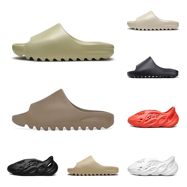 2020 fashion chaussures kanye slide slippers for men women desert triple red resin bone foam outdoor sandals runner sneakers size 36-45
2020 fashion chaussures kanye slide slippers for men women desert triple red resin bone foam outdoor sandals runner sneakers size 36-45