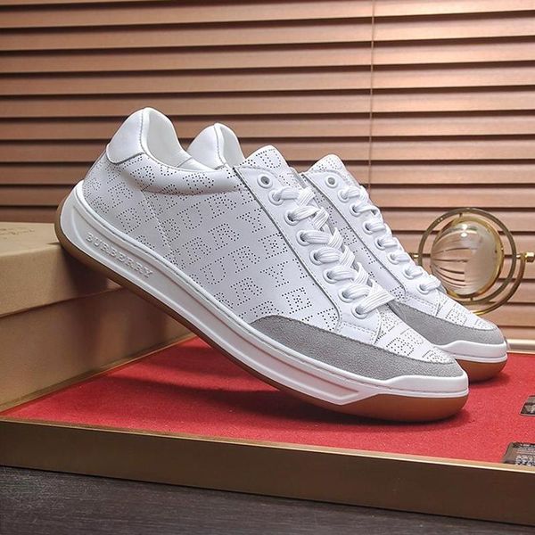 fashion shoes sneakers for men footwears sports athletic trainers with origin box herren sportschuhe perforated logo leather sneaker hot
fashion shoes sneakers for men footwears sports athletic trainers with origin box herren sportschuhe perforated logo leather sneaker hot
