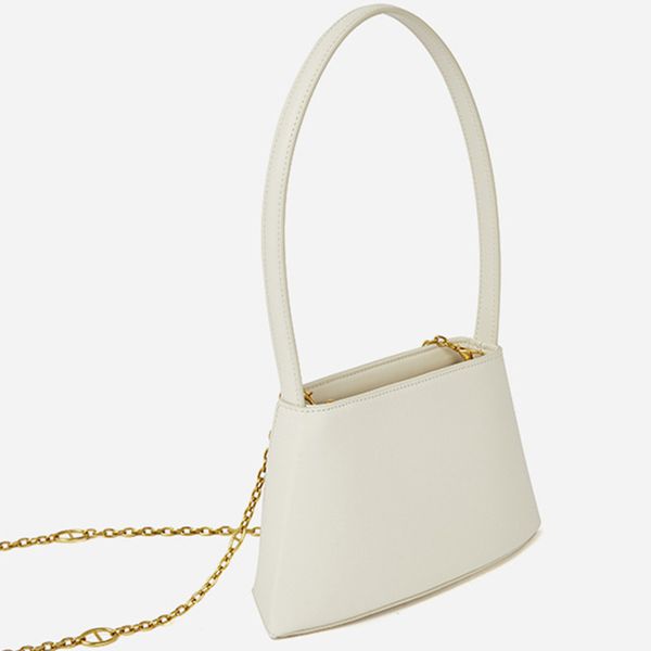 women under the arm simple baguette bag ladies irregular trapezoidal handbags with leather handles retro shoulder small design zipper hot
women under the arm simple baguette bag ladies irregular trapezoidal handbags with leather handles retro shoulder small design zipper hot
