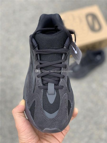 hottest 2019 700 v2 vanta fu6684 wave runner kanye west black 3m светоотражающие кроссовки мужские кроссовки с оригинальным box
hottest 2019 700 v2 vanta fu6684 wave runner kanye west black 3m светоотражающие кроссовки мужские кроссовки с оригинальным box