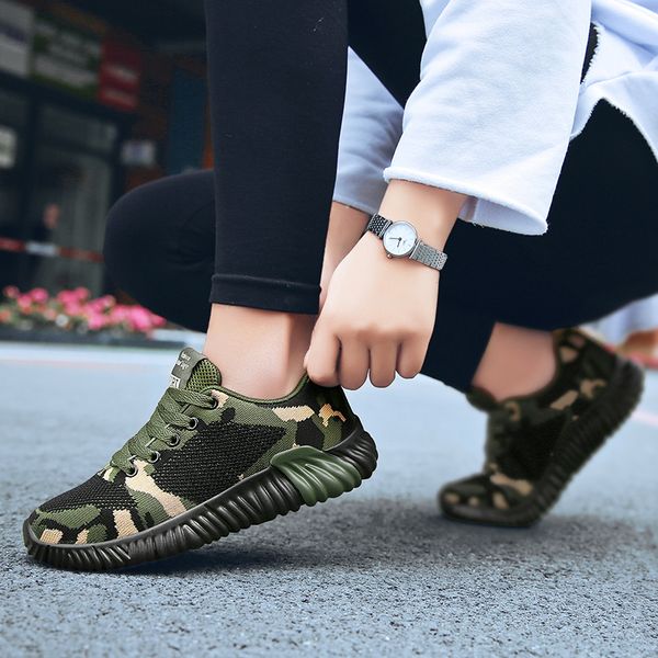 new summer men's lightweight breathable canvas shoes canvas shoes couple casual jogging camouflage wear-resistant travel
new summer men's lightweight breathable canvas shoes canvas shoes couple casual jogging camouflage wear-resistant travel