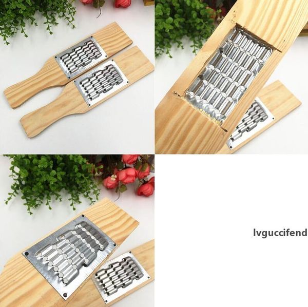 sell vegrtable stainless steel graters chipping potato radish silk kitchen tools durable wooden handle grater
sell vegrtable stainless steel graters chipping potato radish silk kitchen tools durable wooden handle grater