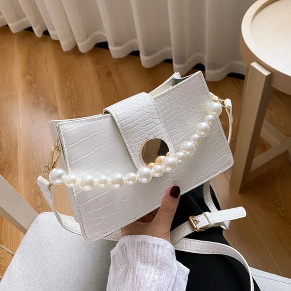pearl handle shoulder crossbody bags retro alligator leather women handbag tote popular simple female daily bag
pearl handle shoulder crossbody bags retro alligator leather women handbag tote popular simple female daily bag