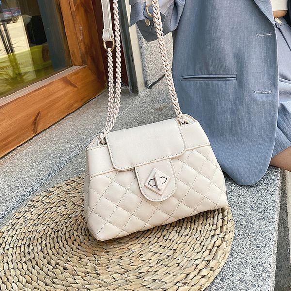 chain pu leather crossbody bags for women 2020 fall solid color small shoulder messenger bag female elegant handbags and purses
chain pu leather crossbody bags for women 2020 fall solid color small shoulder messenger bag female elegant handbags and purses