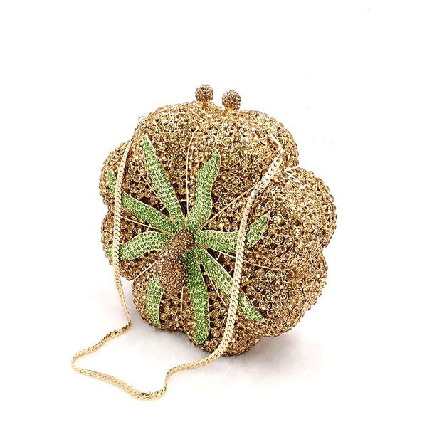 luxury bridal wedding party purses women evening party accessories bag diamond luxury flower clutches hollow out crystal purses
luxury bridal wedding party purses women evening party accessories bag diamond luxury flower clutches hollow out crystal purses