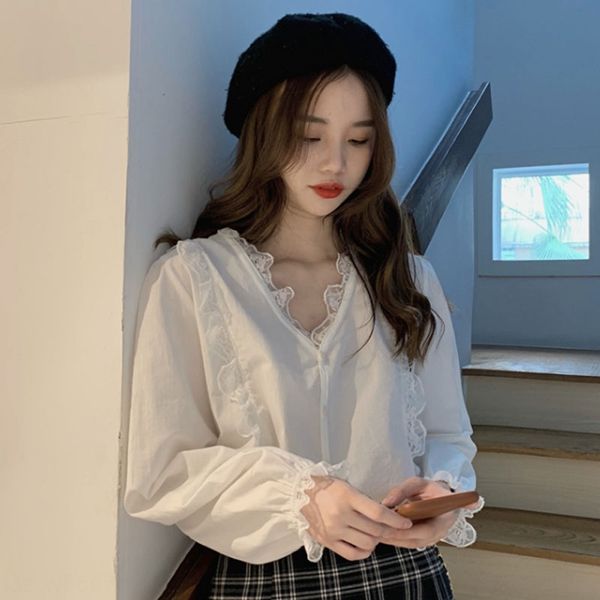 2020 summer new lace shirt women's clothing korean-style thin fairy elegant all-match long-sleeved inner lace shirt, White
2020 summer new lace shirt women's clothing korean-style thin fairy elegant all-match long-sleeved inner lace shirt, White