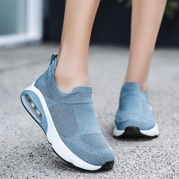 women walking running shoes women's casual platform sneakers thick bottom shoes zapatos para correr sneakers women 2020 #z
women walking running shoes women's casual platform sneakers thick bottom shoes zapatos para correr sneakers women 2020 #z