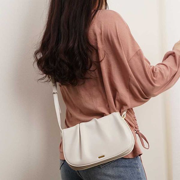2020 design fold lady single shoulder bag leather women inclined shoulder bag ladies fashion handba
2020 design fold lady single shoulder bag leather women inclined shoulder bag ladies fashion handba