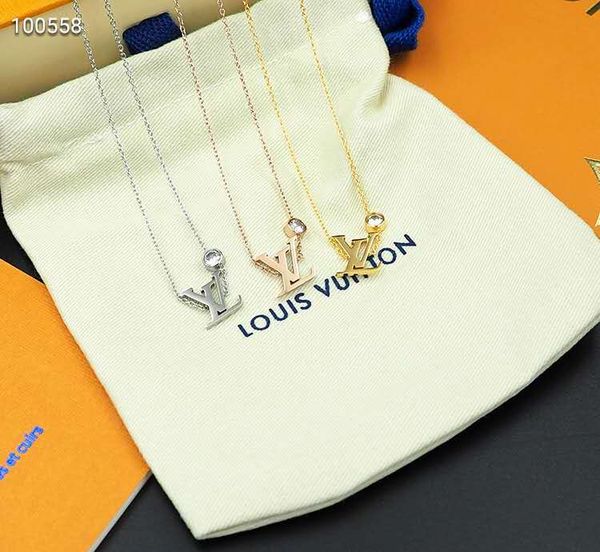 designer classic fashion titanium steel bracelet, letter female bracelet, wholesale in original box0054, Golden;silver
designer classic fashion titanium steel bracelet, letter female bracelet, wholesale in original box0054, Golden;silver