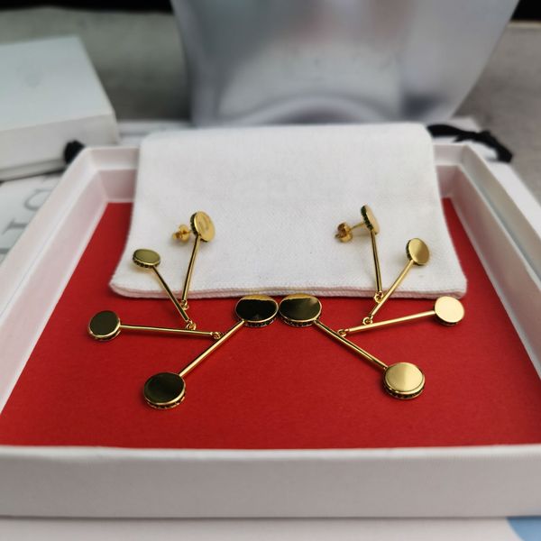 women earrings tassel green diamond stud earring 18k gold wild personality pearl vintage fashion earrings female 2020 new design as a gift, Silver
women earrings tassel green diamond stud earring 18k gold wild personality pearl vintage fashion earrings female 2020 new design as a gift, Silver