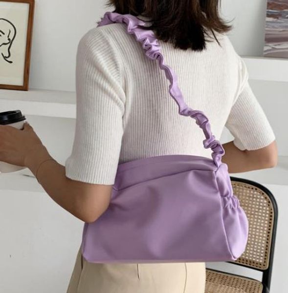 all-match designer bag female 2020 popular new foreign style portable fold single shoulder messenger bag selling
all-match designer bag female 2020 popular new foreign style portable fold single shoulder messenger bag selling