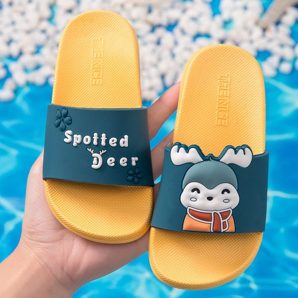 summer new cartoon children' slippers girl cute baby boy children' parent-child bathroom outdoor slippers 2020, Black;grey
summer new cartoon children' slippers girl cute baby boy children' parent-child bathroom outdoor slippers 2020, Black;grey