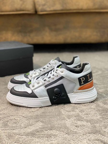 2020vo limited edition new fashion trend wild men's casual comfortable shoes hiking shoes sports shoes original box packaging, Black
2020vo limited edition new fashion trend wild men's casual comfortable shoes hiking shoes sports shoes original box packaging, Black