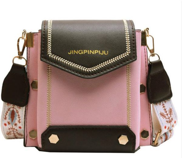 2020 popular designer women's bag new versatile broadband oblique crossbody fashion simple shoulder small square drop shipping
2020 popular designer women's bag new versatile broadband oblique crossbody fashion simple shoulder small square drop shipping