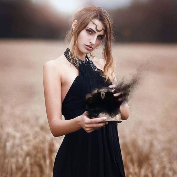 vintage moon pattern accesorios mujer head chain beads hair jewelry party wedding headband for women crown pince cheveux femme, Golden;silver
vintage moon pattern accesorios mujer head chain beads hair jewelry party wedding headband for women crown pince cheveux femme, Golden;silver