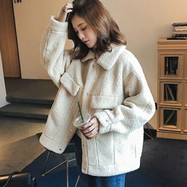 women teddy coat autumn 2020 plush winter faux fur jacket coat women turn-down collar plus size overcoat, Black
women teddy coat autumn 2020 plush winter faux fur jacket coat women turn-down collar plus size overcoat, Black