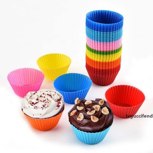 50pcs/lot round shape silicone muffin cupcake mould case bakeware maker mold tray muffin baking cup liner baking molds 
50pcs/lot round shape silicone muffin cupcake mould case bakeware maker mold tray muffin baking cup liner baking molds