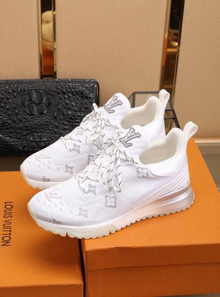 new14 fashion men's shoes wild sports shoes casual outdoor comfortable breathable travel shoes original box packaging fast delivery, Black
new14 fashion men's shoes wild sports shoes casual outdoor comfortable breathable travel shoes original box packaging fast delivery, Black