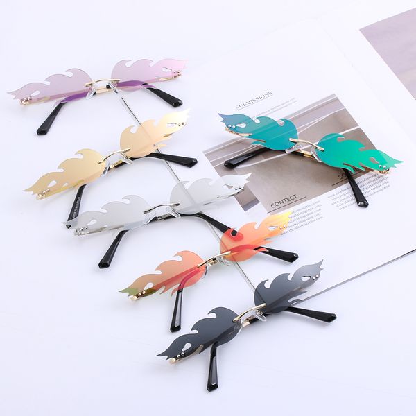 sun fashion men sunglasses fire flame women wave glasses 400 sunglasses narrow uv eyewear luxury rimless 2020 trending vnkfv pbjit, White;black
sun fashion men sunglasses fire flame women wave glasses 400 sunglasses narrow uv eyewear luxury rimless 2020 trending vnkfv pbjit, White;black
