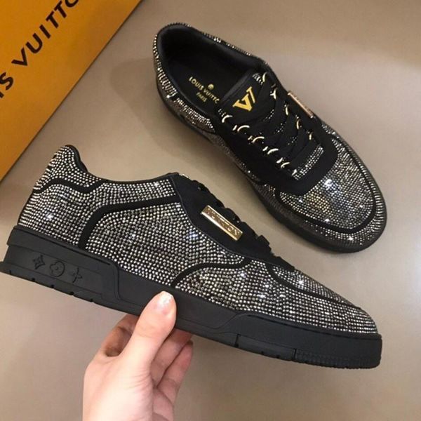luxury men casual designer shoes, fashion new arrival men casual shoes, mens wedding party diamond men shoes 18, Red;white 
luxury men casual designer shoes, fashion new arrival men casual shoes, mens wedding party diamond men shoes 18, Red;white