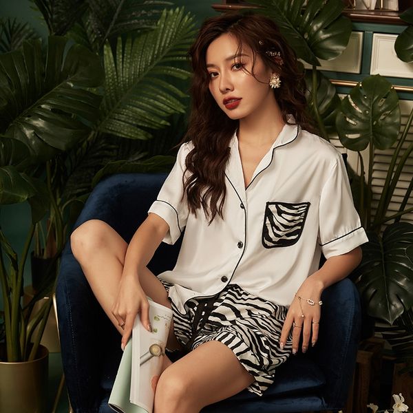 nh8tb couple ice silk pajamas women's summer short-sleeved shorts clothes clotheshome furnishing clothingcute cartoon internet celebrit, Black;brown
nh8tb couple ice silk pajamas women's summer short-sleeved shorts clothes clotheshome furnishing clothingcute cartoon internet celebrit, Black;brown