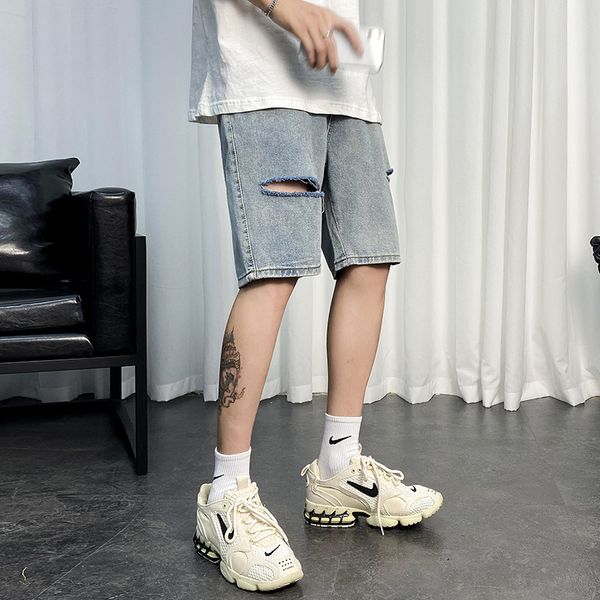 hole denim shorts men's hong kong style vintage water wash loose straight skateboard 5-point casual pants for lovers, Blue
hole denim shorts men's hong kong style vintage water wash loose straight skateboard 5-point casual pants for lovers, Blue