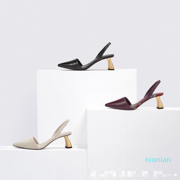 pointed sandals female summer new hollow sandals in fashion now after a generation of fat, Black
pointed sandals female summer new hollow sandals in fashion now after a generation of fat, Black