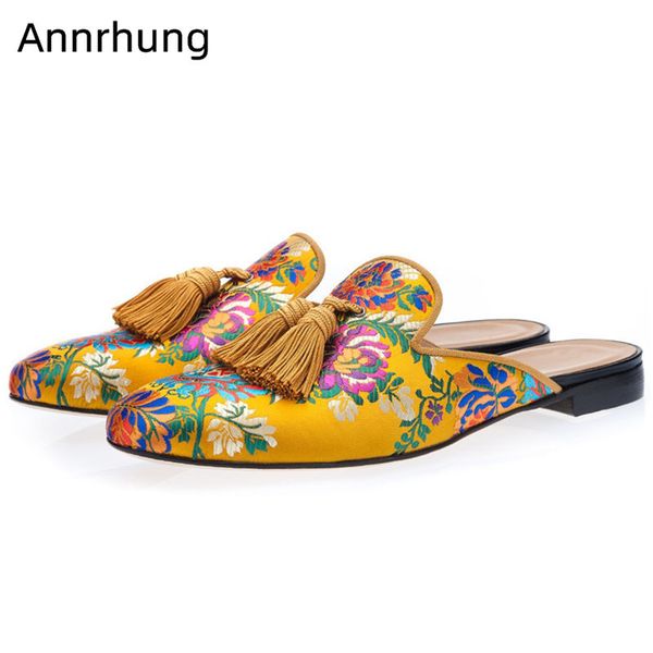 gold embroidery slippers men decor fringe slingbacks mules male cozy slip on flat shoes 2020 new chic party shoes men slippers, Black
gold embroidery slippers men decor fringe slingbacks mules male cozy slip on flat shoes 2020 new chic party shoes men slippers, Black