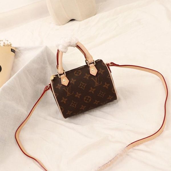 new arrival for womens leather mini handbag ladies shoulder bag lady messenger hand bag designer luxury handbags purses bolso bandolera
new arrival for womens leather mini handbag ladies shoulder bag lady messenger hand bag designer luxury handbags purses bolso bandolera