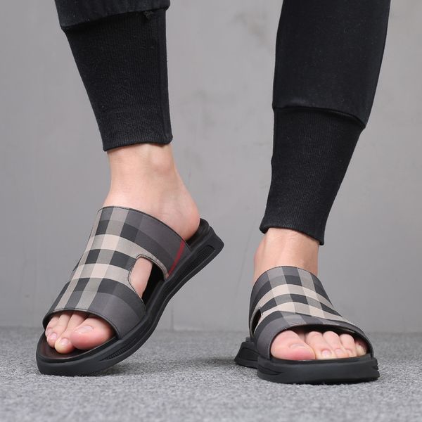 uispo 2020 new outerwear men's cloth summer flip-flops slippers and slippers outdoor sandals fashion flip-flops korean style sandals fo
uispo 2020 new outerwear men's cloth summer flip-flops slippers and slippers outdoor sandals fashion flip-flops korean style sandals fo