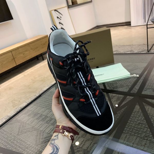 2020ko men's casual comfortable hiking sneakers hiking travel shoes outdoor survival adventure shoes original packaging and box deliver, Black
2020ko men's casual comfortable hiking sneakers hiking travel shoes outdoor survival adventure shoes original packaging and box deliver, Black