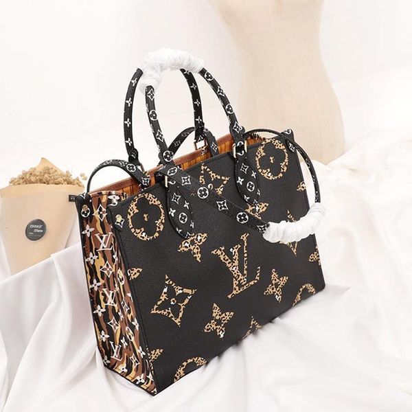 new arrival womens large capacity messenger handbags crossbody bag womens luxury designer bag leather handle totes lady messenger bags
new arrival womens large capacity messenger handbags crossbody bag womens luxury designer bag leather handle totes lady messenger bags