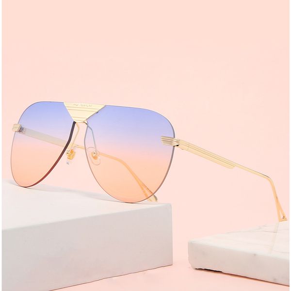oval sunglasses women 2020new arrival wholesale fashionable metal fashion decorative brand designer sun glasses for woman oculos, White;black
oval sunglasses women 2020new arrival wholesale fashionable metal fashion decorative brand designer sun glasses for woman oculos, White;black