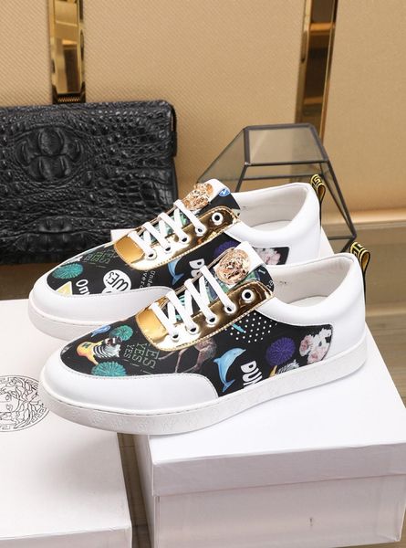2020-2019s summer men's leather low-casual shoes, flat comfortable white shoes, high-quality fashion wild sports shoes, size: 38-44
2020-2019s summer men's leather low-casual shoes, flat comfortable white shoes, high-quality fashion wild sports shoes, size: 38-44