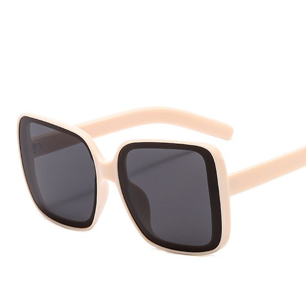 new fashion classic square sunglasses men and women oversized luxury sunglasses plastic retro outdoor sun glasses uv400, White;black
new fashion classic square sunglasses men and women oversized luxury sunglasses plastic retro outdoor sun glasses uv400, White;black