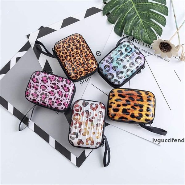 luggage leopard mini portable storage box digital 3c storage bag change storage bag new product wholesale yt0042
luggage leopard mini portable storage box digital 3c storage bag change storage bag new product wholesale yt0042
