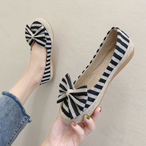 single shoes female 2020 autumn new korean version of cloth shoes female flat heel one pedal lazy flat bottom casual, Black
single shoes female 2020 autumn new korean version of cloth shoes female flat heel one pedal lazy flat bottom casual, Black