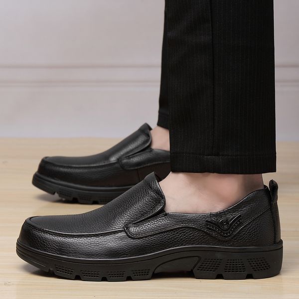 autumn new men's leather shoes business casual dad grandpa men's shoes extra large, Black
autumn new men's leather shoes business casual dad grandpa men's shoes extra large, Black
