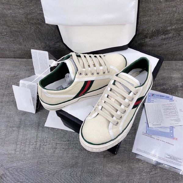 classics man women platform trainer luxury designers comfort casual shoe sneaker women leisure platform shoes chaussures trainers 06 20, Black 
classics man women platform trainer luxury designers comfort casual shoe sneaker women leisure platform shoes chaussures trainers 06 20, Black