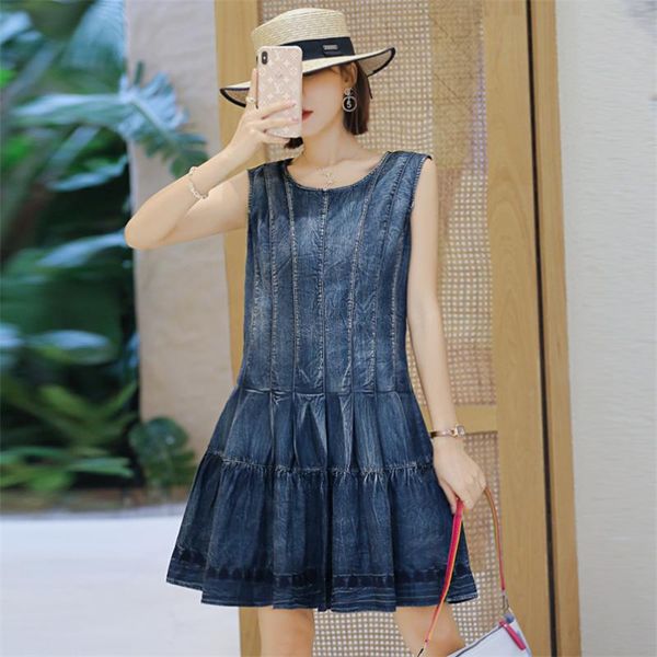 casual dresses summer denim a line dress 2021 vintage women patchwork o-neck sleeveless a-line embroidery vestidos q82197 vestido, Black;gray
casual dresses summer denim a line dress 2021 vintage women patchwork o-neck sleeveless a-line embroidery vestidos q82197 vestido, Black;gray