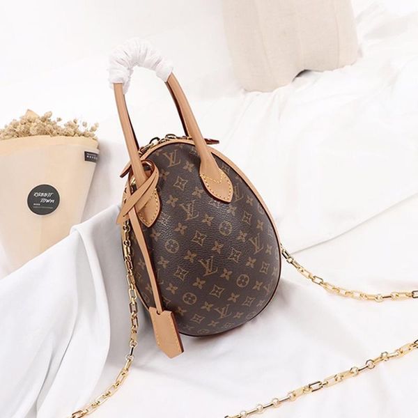 egg souple vintage women bags sacs femme womens luxury designer bag handbags lady chain crossbody bags with origin box
egg souple vintage women bags sacs femme womens luxury designer bag handbags lady chain crossbody bags with origin box