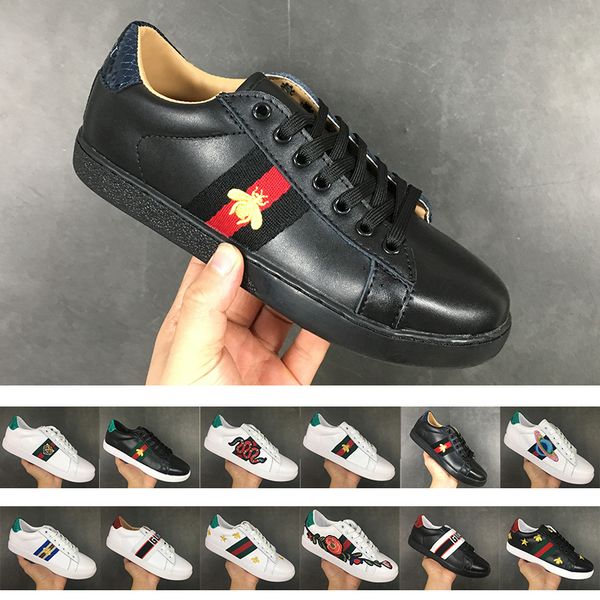 2020 new trend all-match outdoor shoes for men and women, lightweight non-slip wear-resistant sports shoes, casual low-white shoes
2020 new trend all-match outdoor shoes for men and women, lightweight non-slip wear-resistant sports shoes, casual low-white shoes