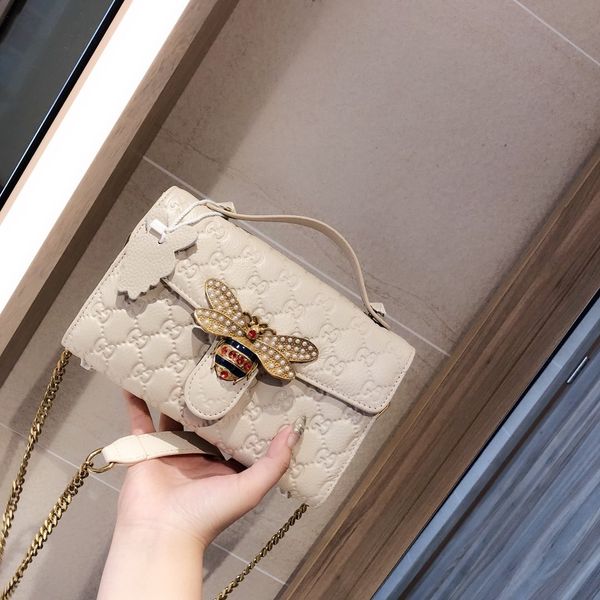 embossed leather chain bag handbag wallet backpack main card holder duffle bag women handbags handbag horsebit card holder 2020 new, Silver
embossed leather chain bag handbag wallet backpack main card holder duffle bag women handbags handbag horsebit card holder 2020 new, Silver
