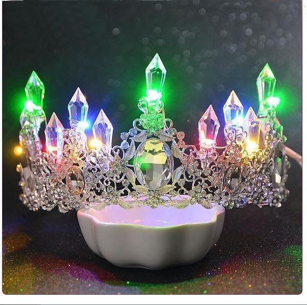 new shining glowing tiaras white blue lighting rhinestone wedding luxury princess diadem crown for bride hair accessories mx200720, White;golden
new shining glowing tiaras white blue lighting rhinestone wedding luxury princess diadem crown for bride hair accessories mx200720, White;golden