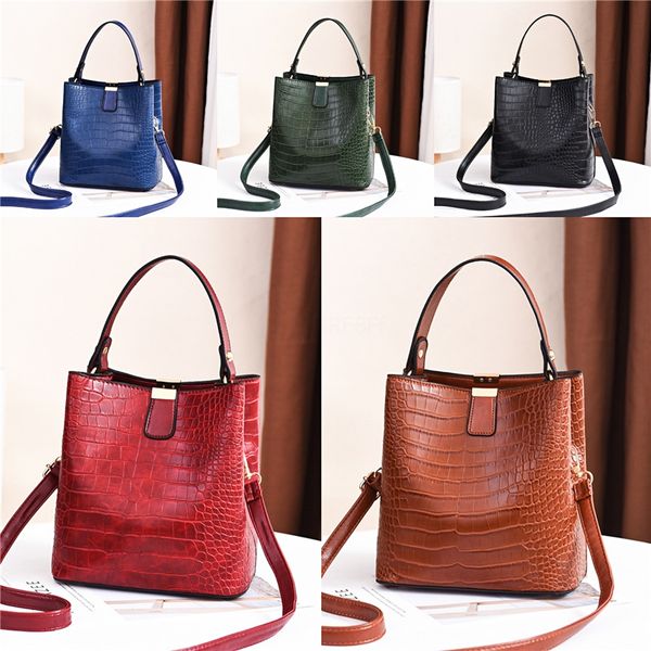 womens handbags linger bags big capacity leather shoulder bag casual chain crossbody pack travel shopping female clutch#217
womens handbags linger bags big capacity leather shoulder bag casual chain crossbody pack travel shopping female clutch#217