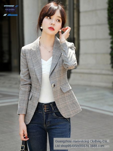 internet celebrity small suit women's autumn 2019 new fashion business jacket jacket wear plaid small suit women's top, White;black
internet celebrity small suit women's autumn 2019 new fashion business jacket jacket wear plaid small suit women's top, White;black
