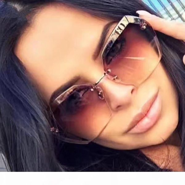 2019 rimless солнцезащитные очки для женщин солнцезащитные очки женщина vintage вождения солнцезащитные очки lady солнцезащитные очки для же, White;black
2019 rimless солнцезащитные очки для женщин солнцезащитные очки женщина vintage вождения солнцезащитные очки lady солнцезащитные очки для же, White;black