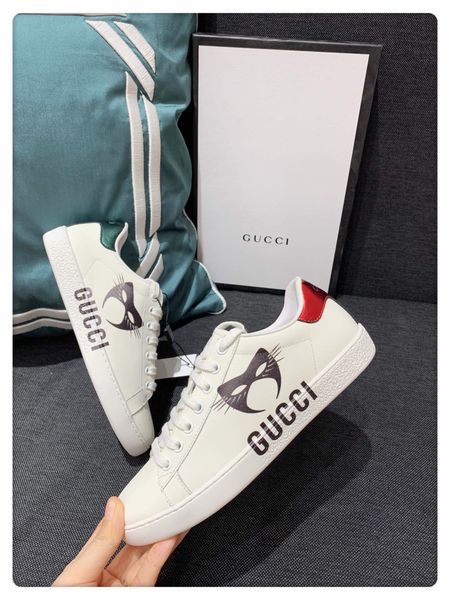 2020 new xr luxury designer ace series tennis" sneakers men's and women's casual shoes high-quality leather daily sneakers
2020 new xr luxury designer ace series tennis" sneakers men's and women's casual shoes high-quality leather daily sneakers